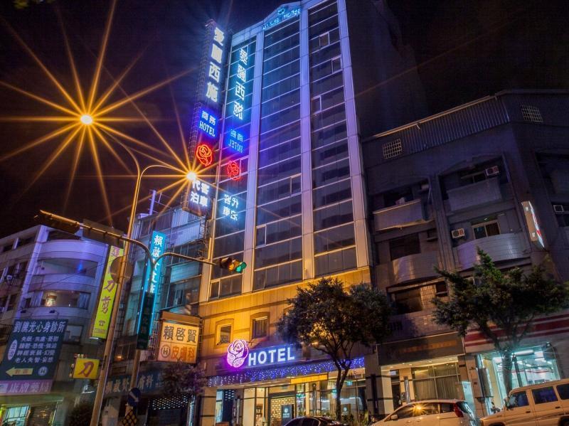 Mila Hotel Тайчжун Екстер'єр фото